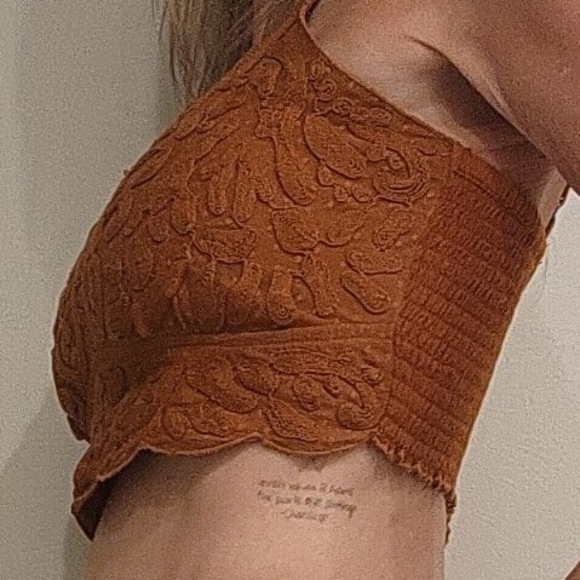 Rust Lace Crop Top - Picture 2 of 7